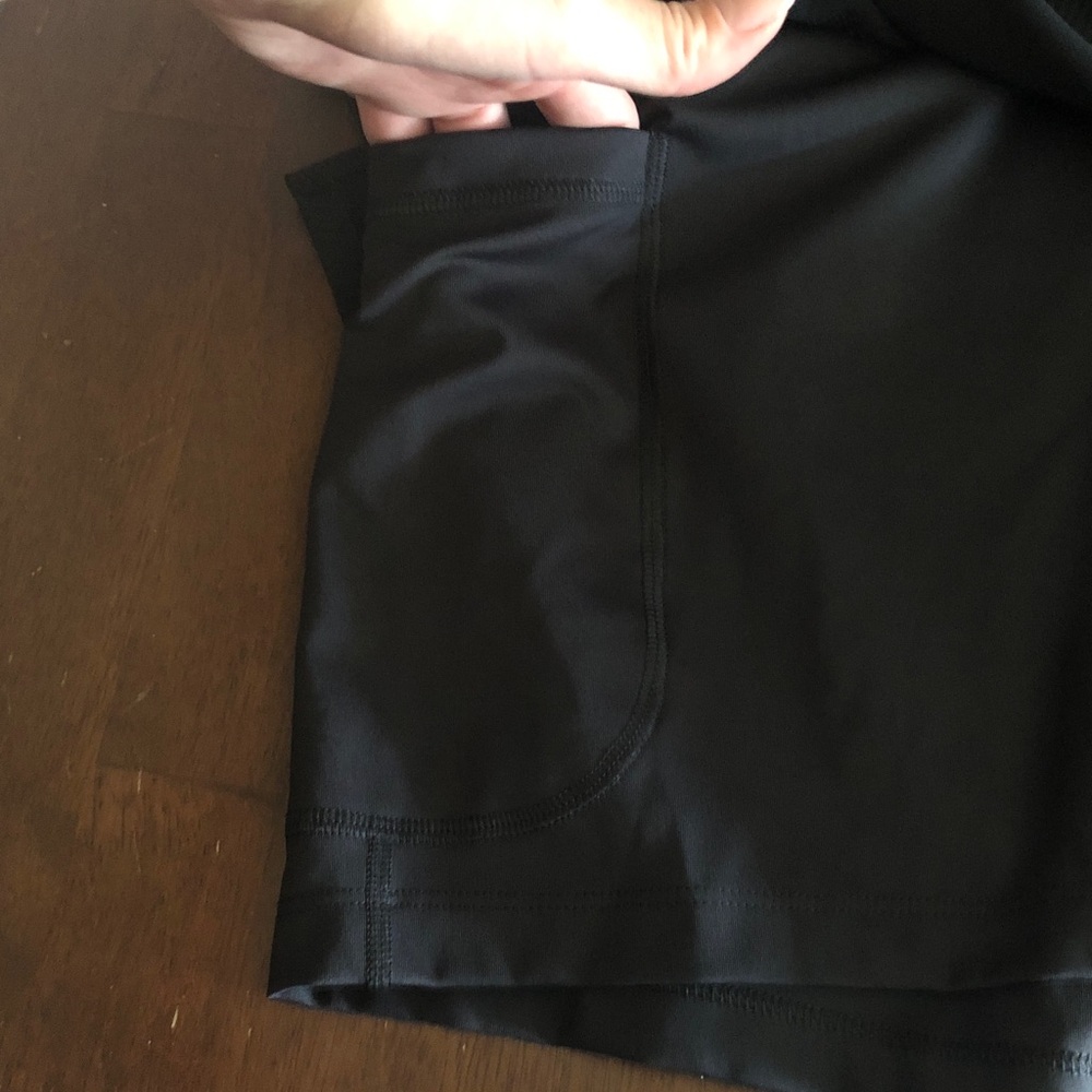 🤍 Old Navy Active Powersoft Extra High-Rise Skort - Picture 4 of 7